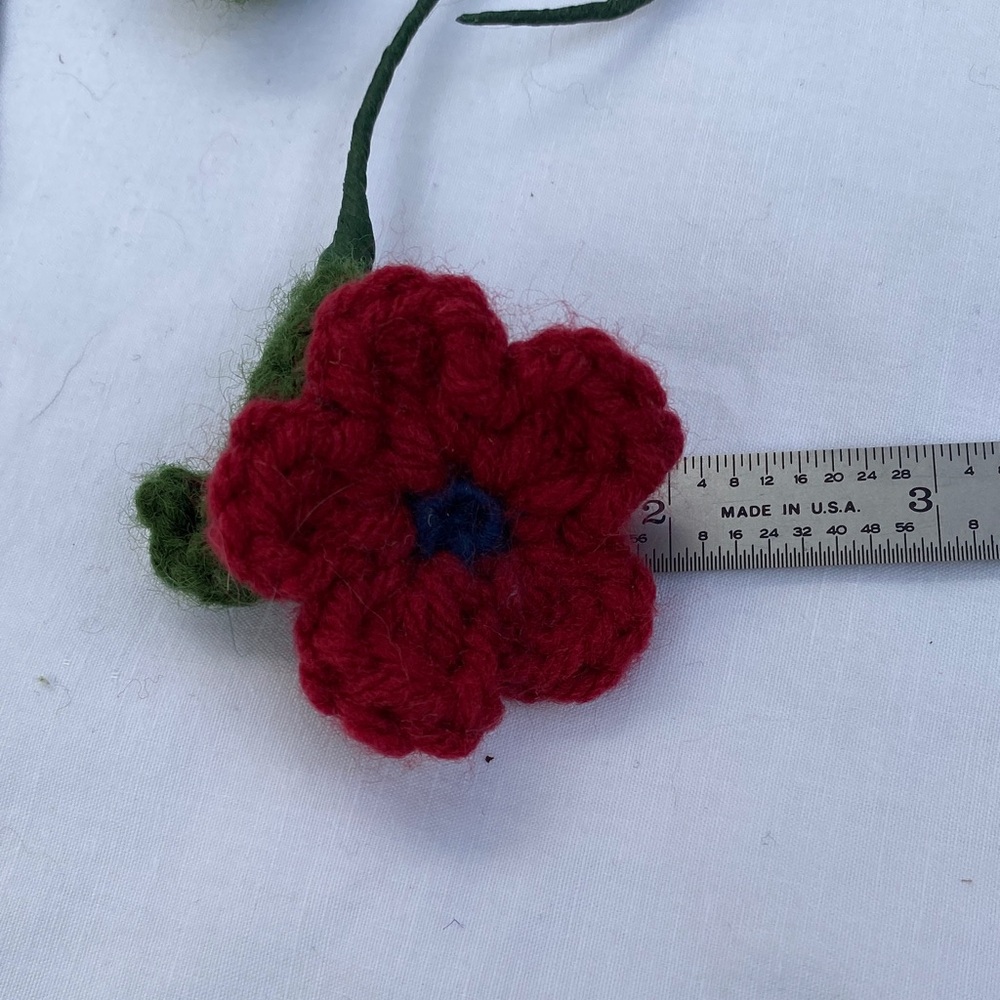 Handmade Colorful Crochet Flowers on wire stems - set of 10 colorful flowers - Picture 3 of 13